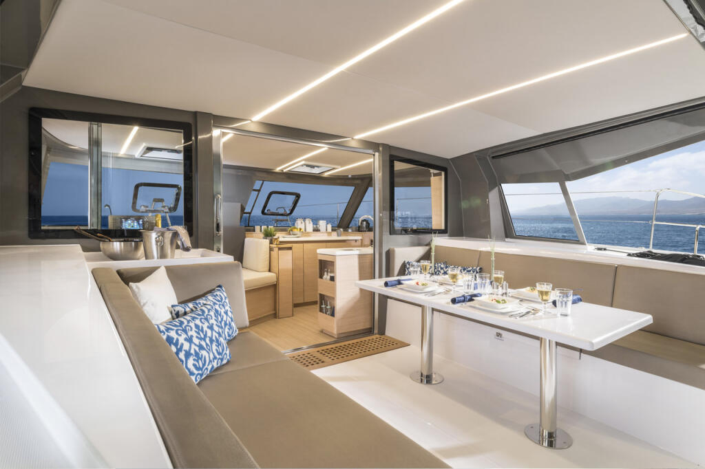 Catamaran 