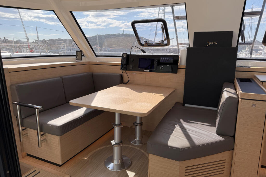 Catamaran 