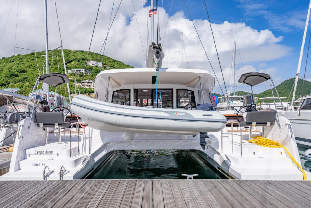 Catamaran 