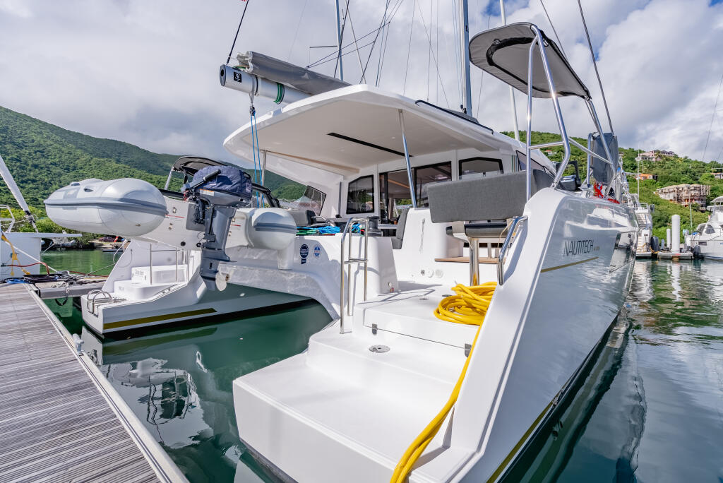 Catamaran 