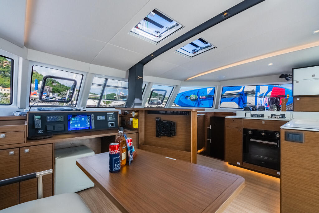 Catamaran 