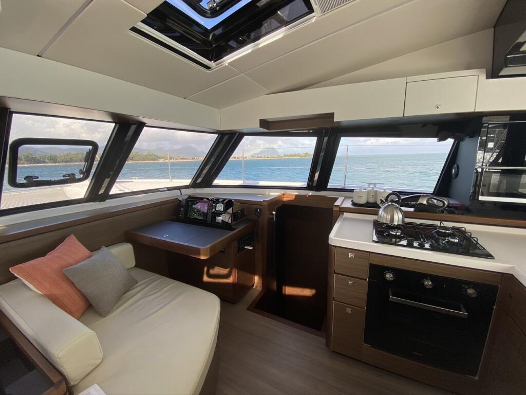 Catamaran 