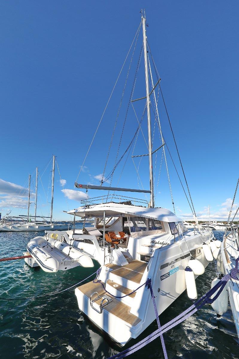 Catamaran 