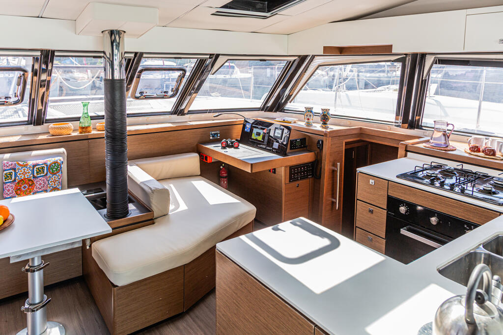 Catamaran 