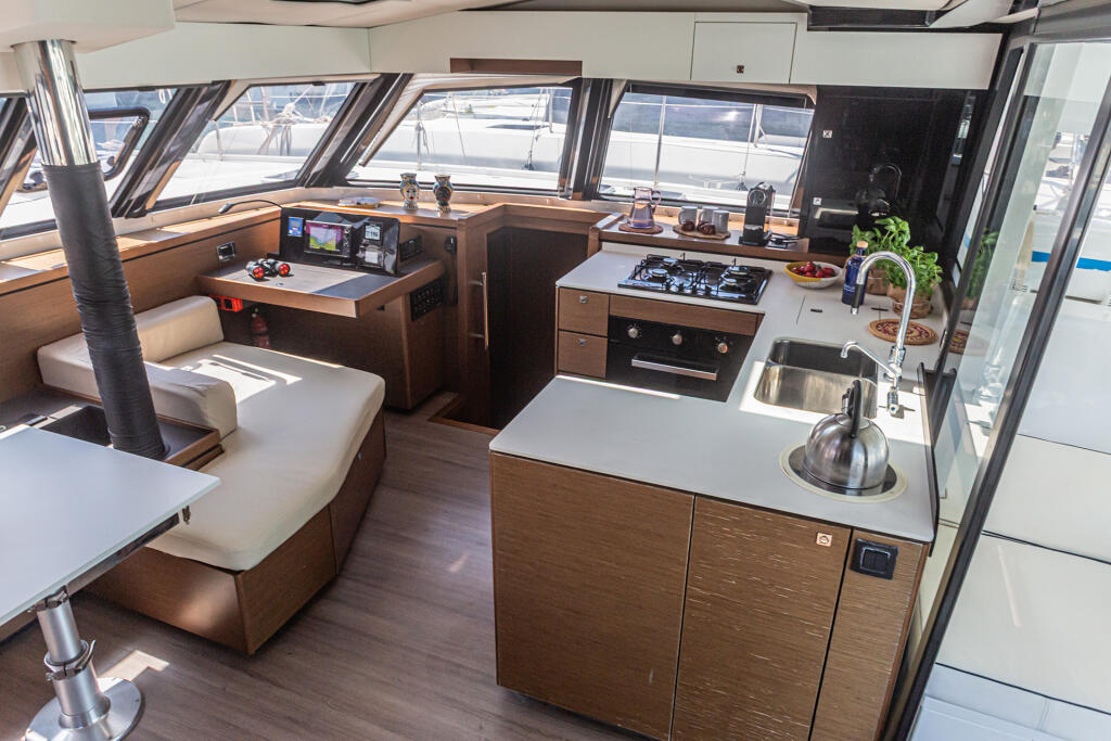 Catamaran 