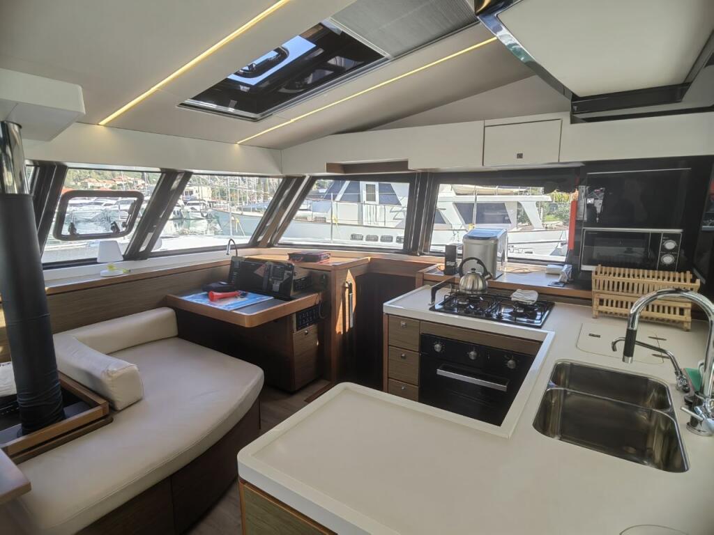 Catamaran 