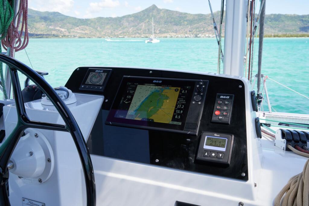 Catamaran 