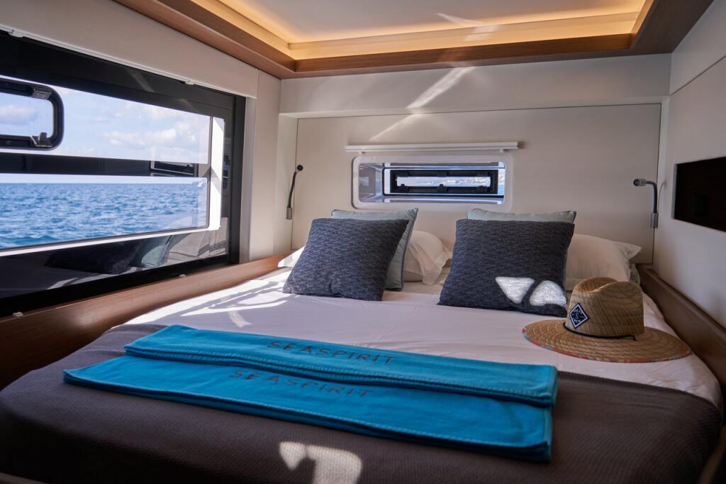 Catamaran 
