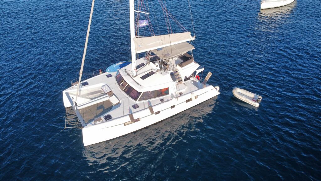 Catamaran 