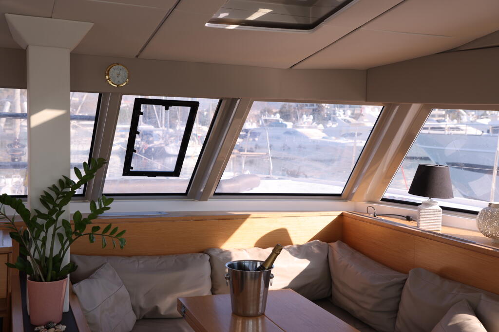 Catamaran 