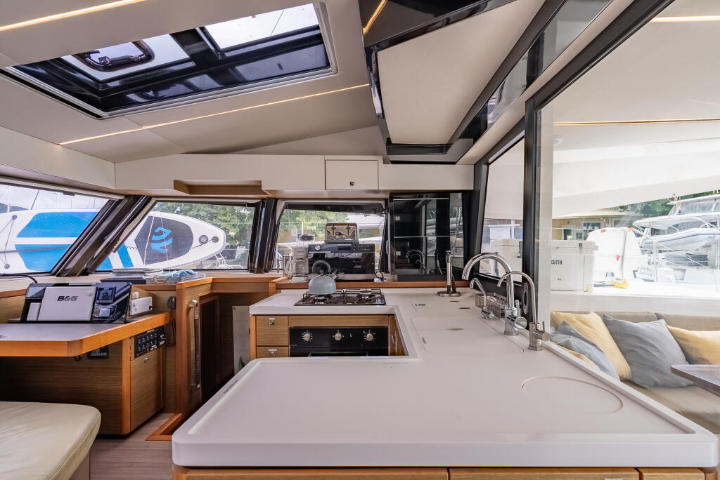 Catamaran 