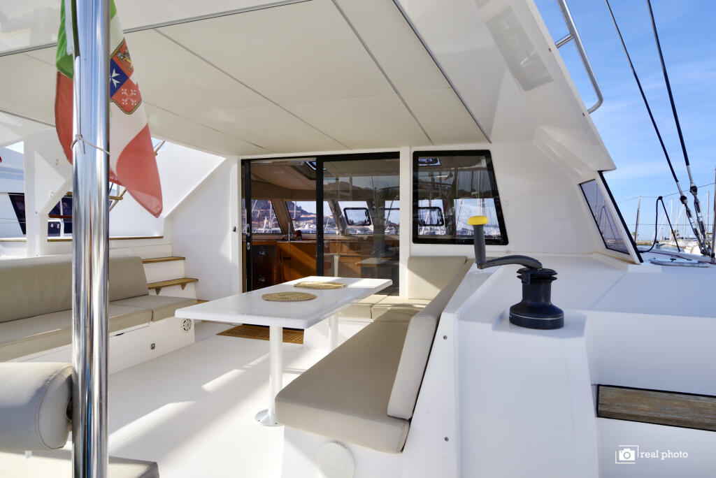Catamaran 