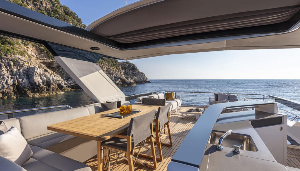 Motoryacht 