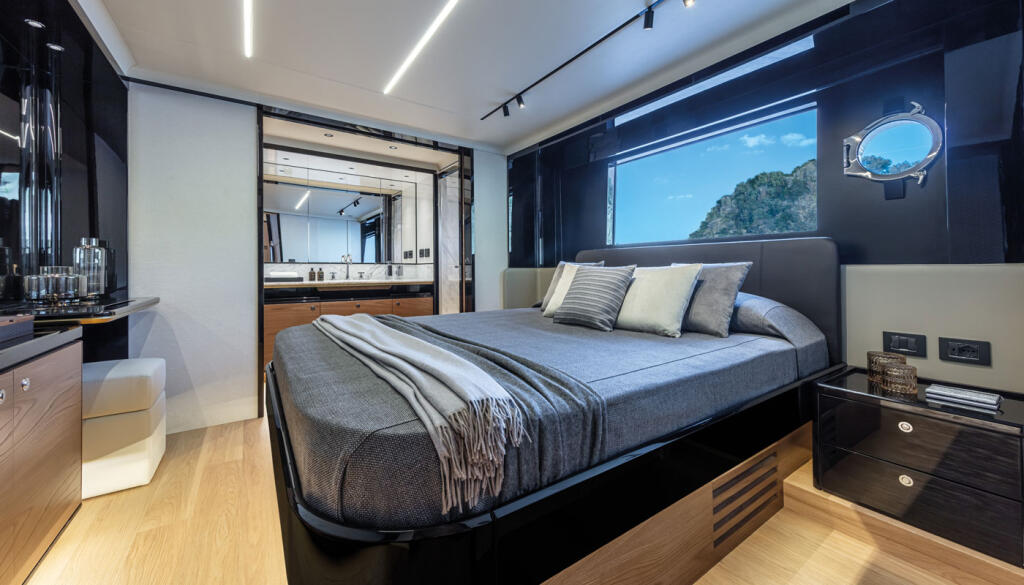 Motoryacht 