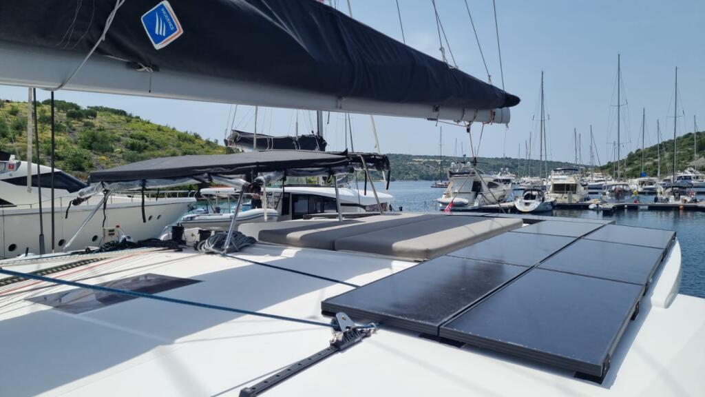 Trimaran 