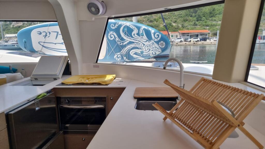 Trimaran 