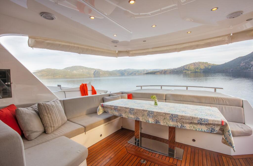 Motoryacht 