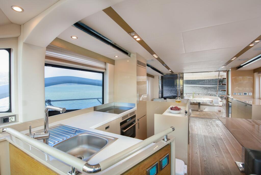 Motoryacht 