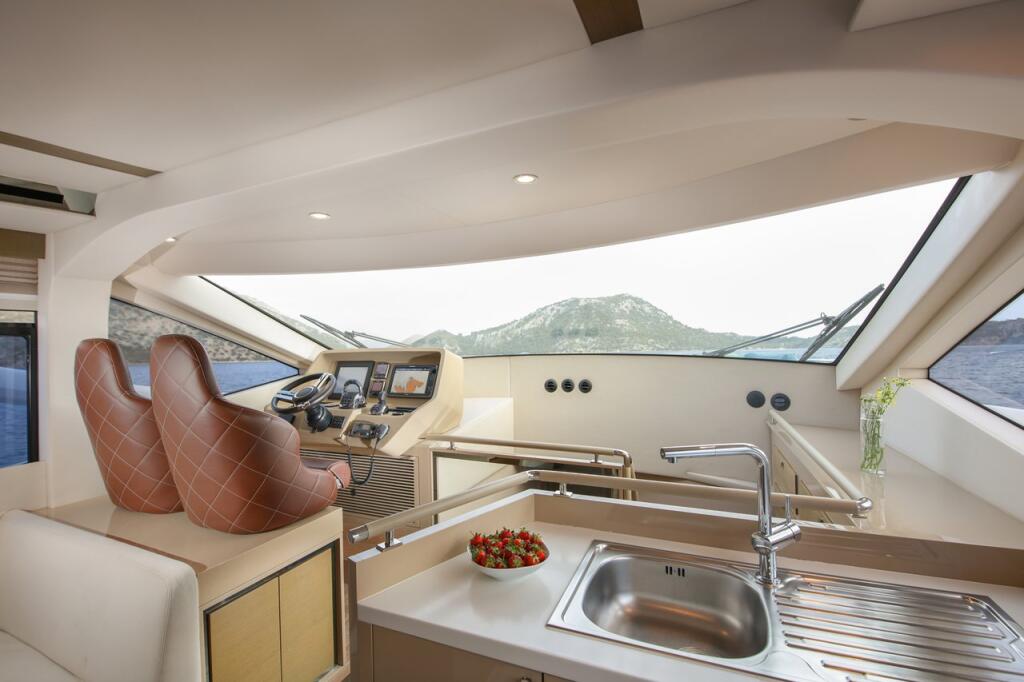 Motoryacht 