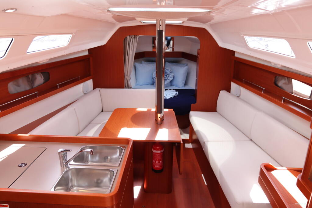 Segelyacht 