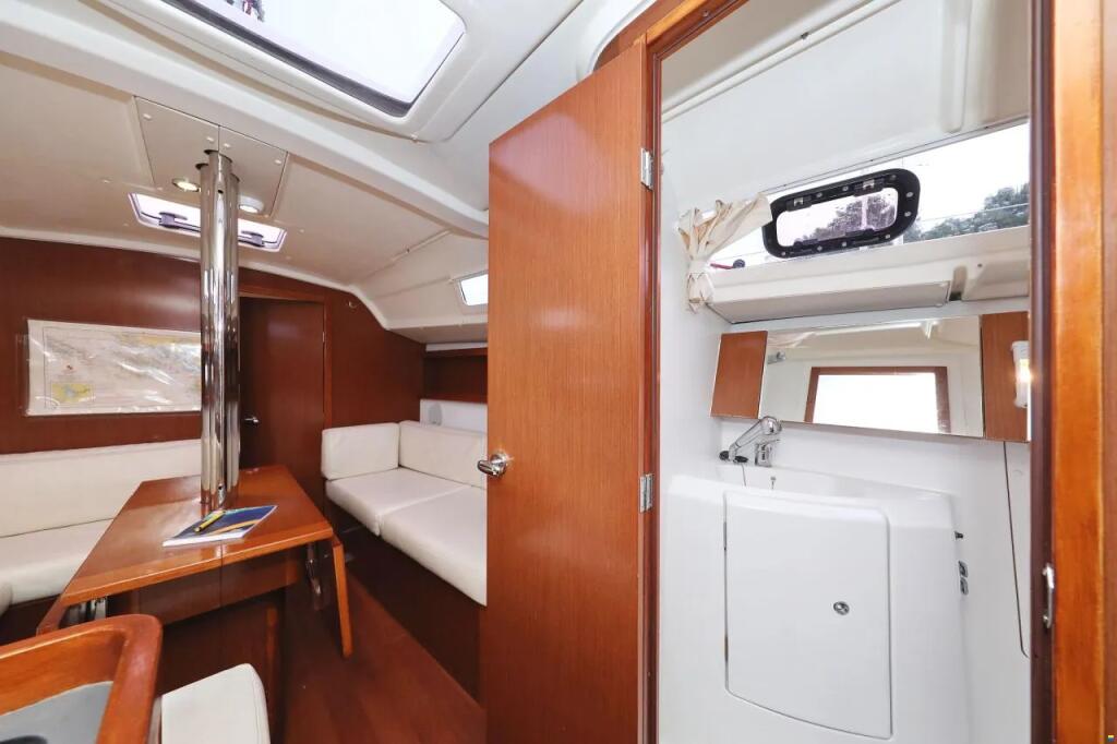 Segelyacht 