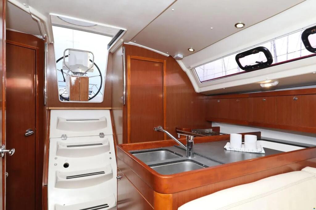 Segelyacht 