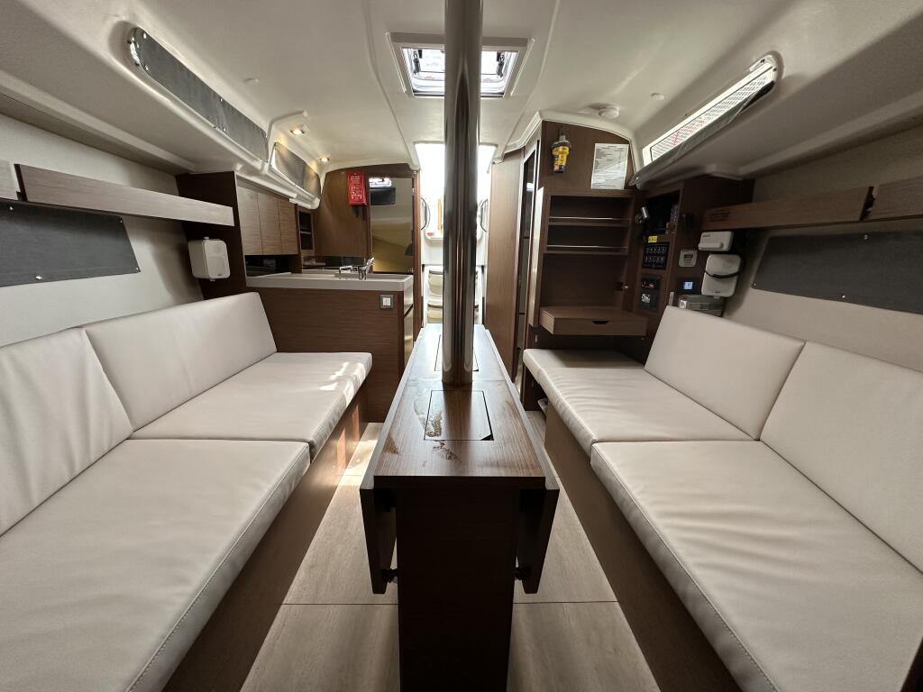 Segelyacht 