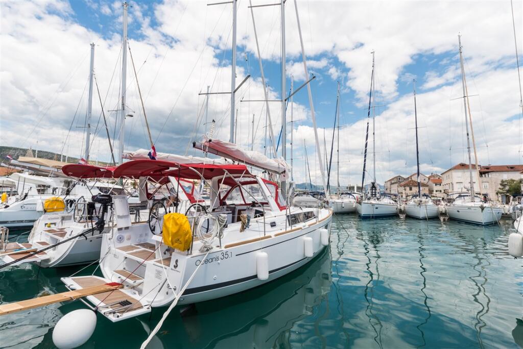 Segelyacht 