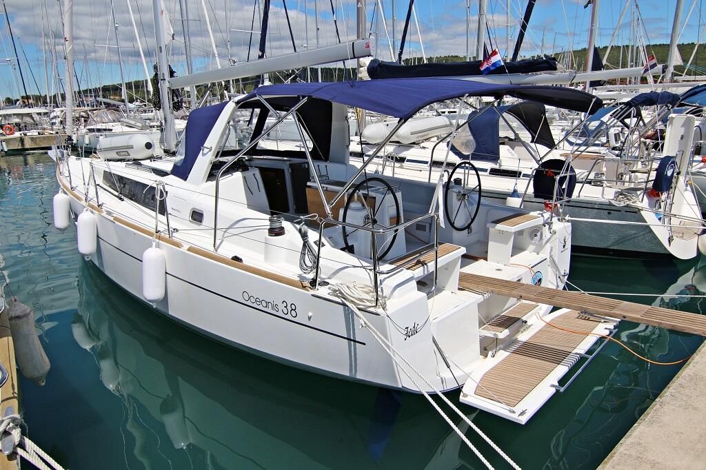 Segelyacht 