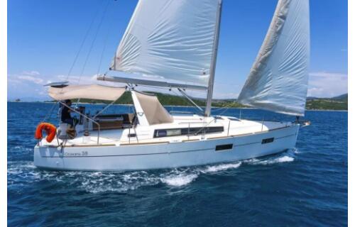 Oceanis 38 Epicteto