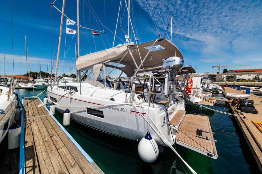 Segelyacht 