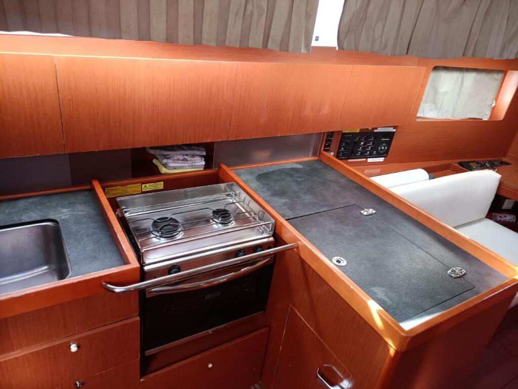 Velero 
