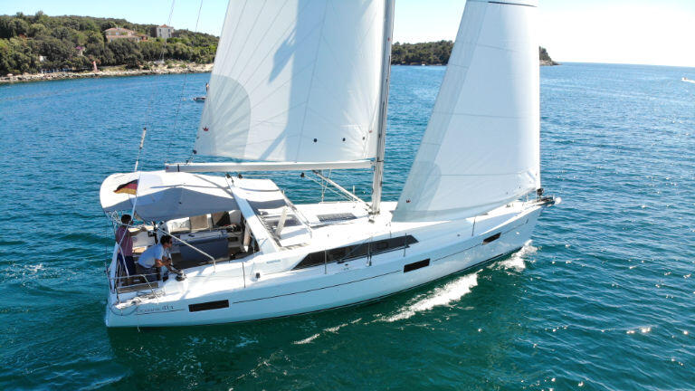 Segelyacht 