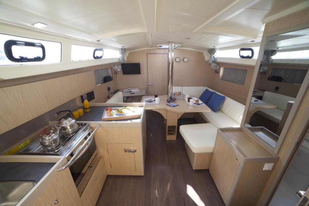 Segelyacht 