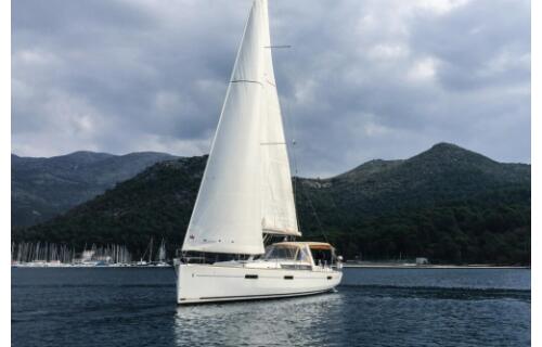 Oceanis 45 Mambo 1