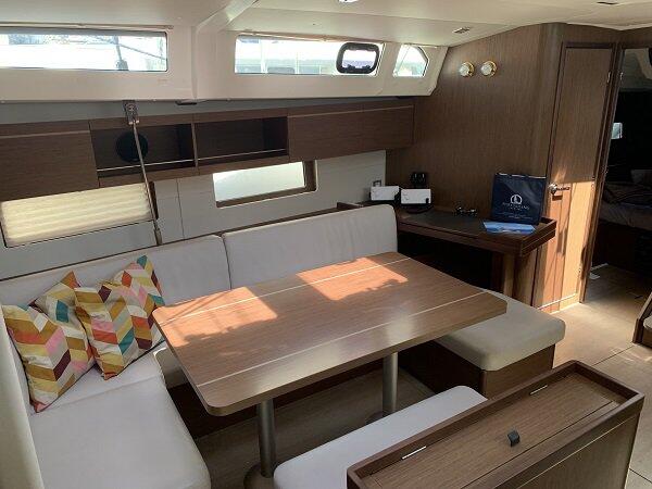 Segelyacht 