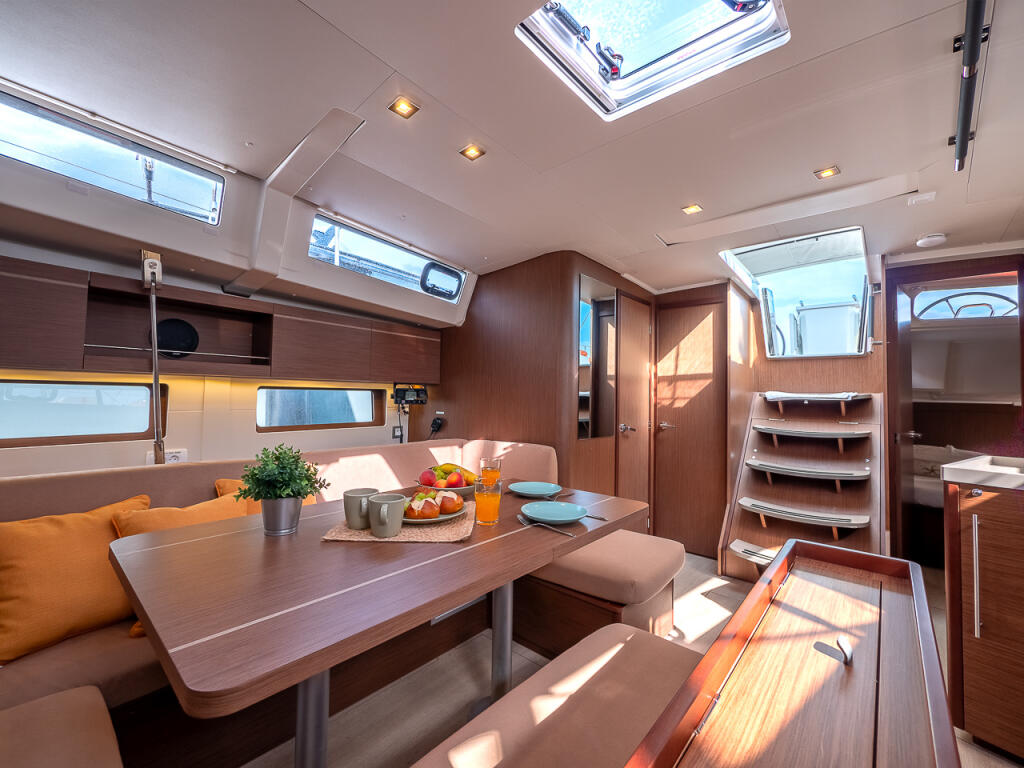 Segelyacht 