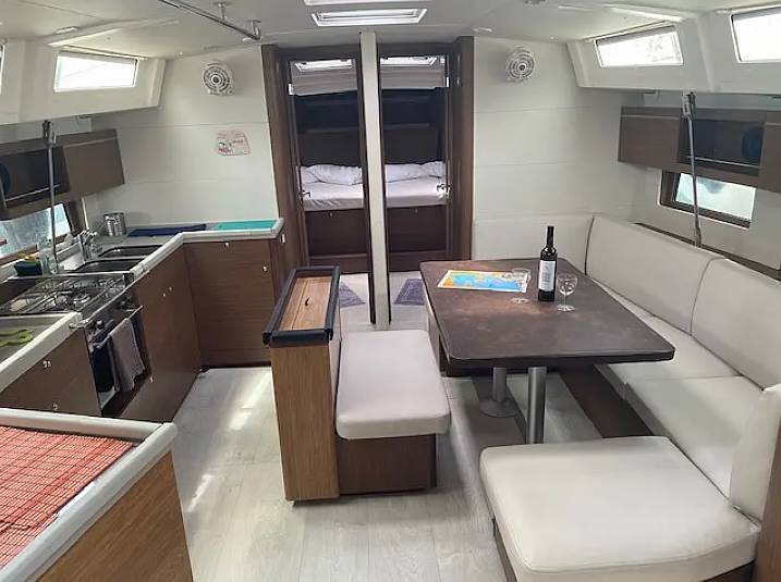 Segelyacht 