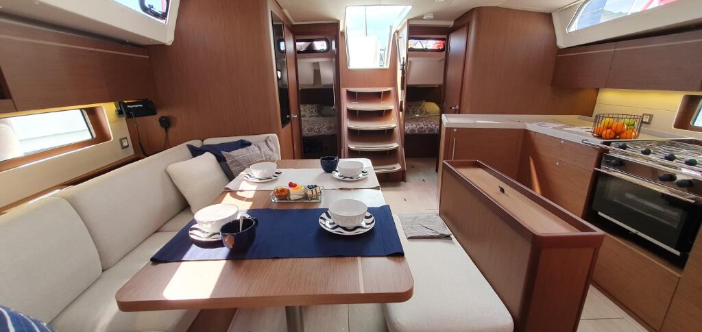Segelyacht 