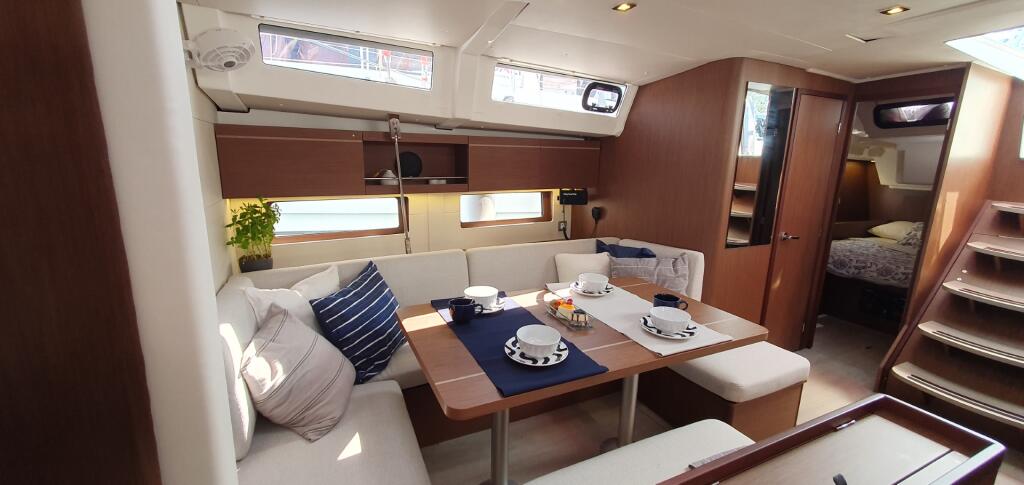 Segelyacht 