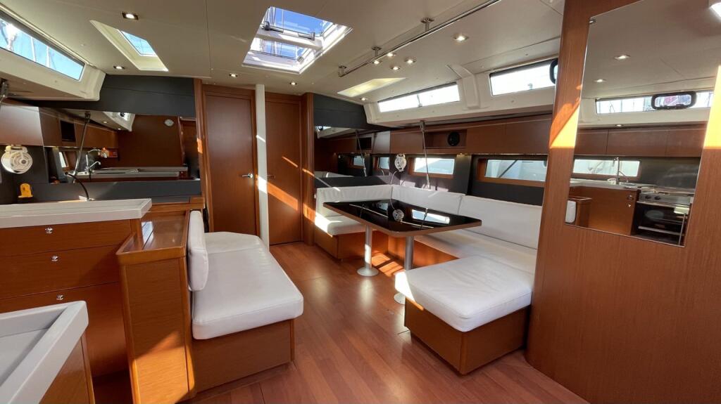 Segelyacht 