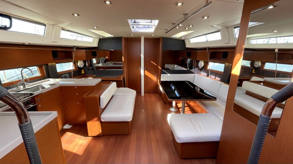 Segelyacht 
