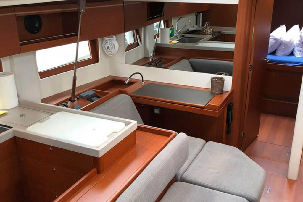 Segelyacht 
