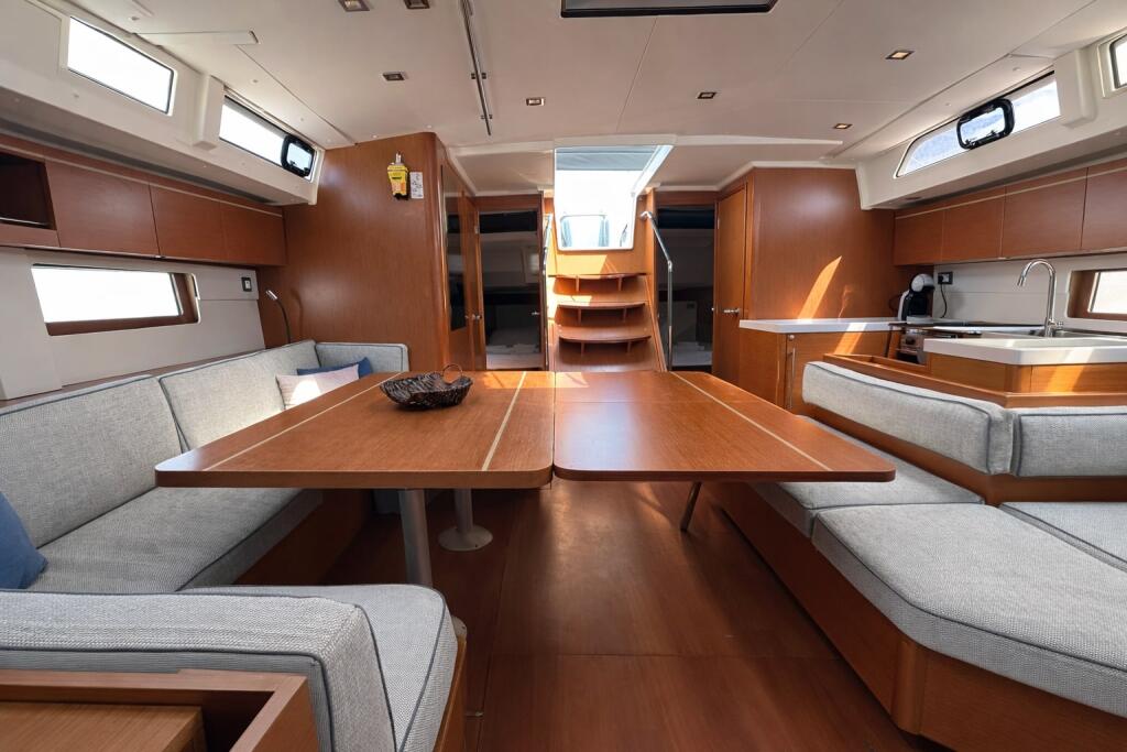 Segelyacht 