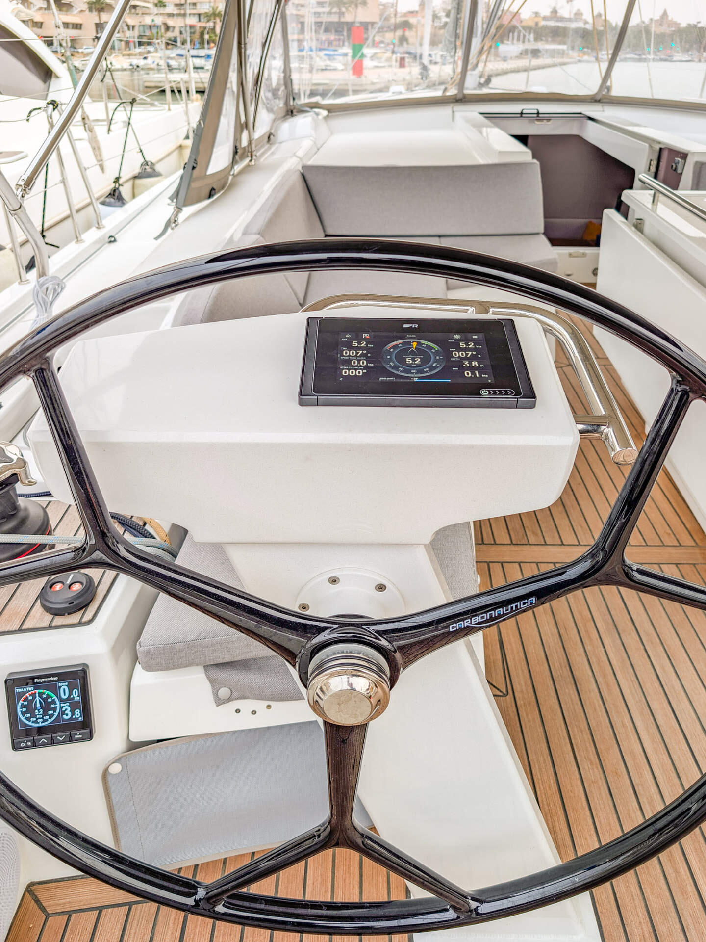 Segelyacht 