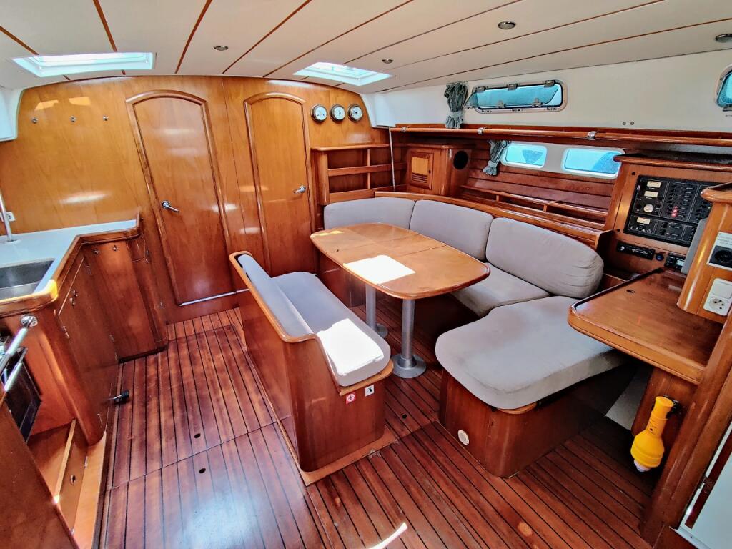 Segelyacht 