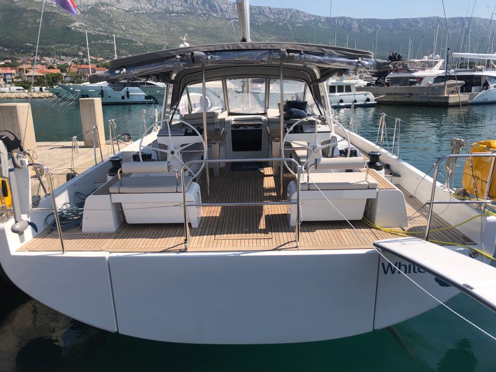 Segelyacht 