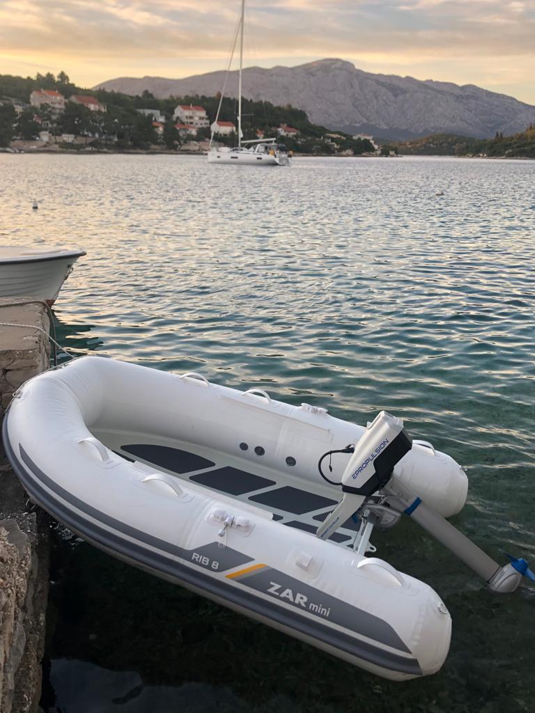 Segelyacht 