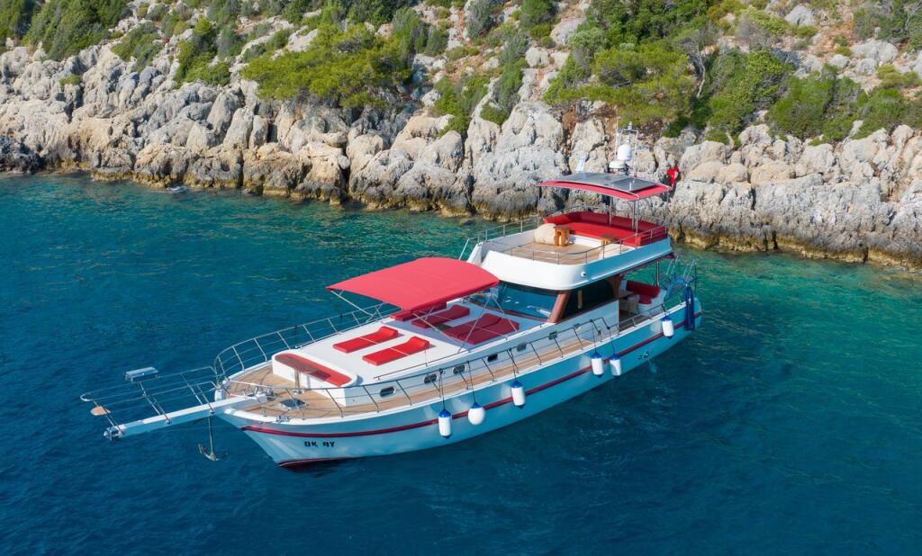 Motoryacht 
