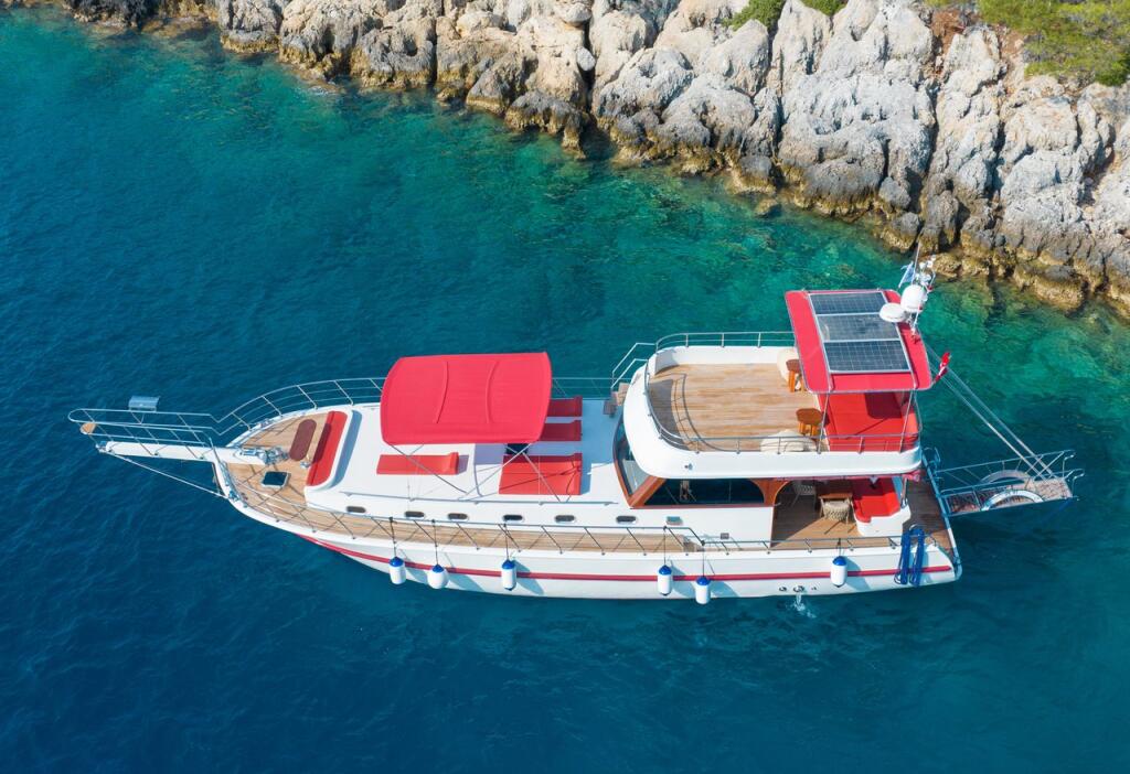 Motoryacht 